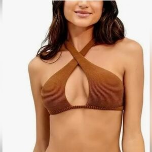 Vix Kayla Noemi Swim Top (D cup)and Bela Hot Pant (small) in textured nutshell